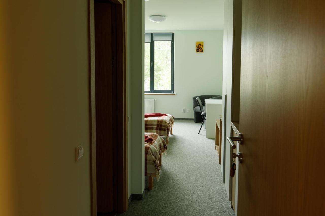 Ucu Inn - Кімнати Для Гостей Lviv Ngoại thất bức ảnh