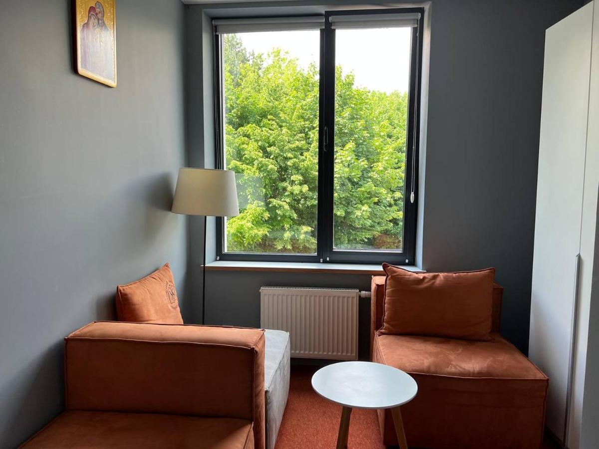 Ucu Inn - Кімнати Для Гостей Lviv Ngoại thất bức ảnh