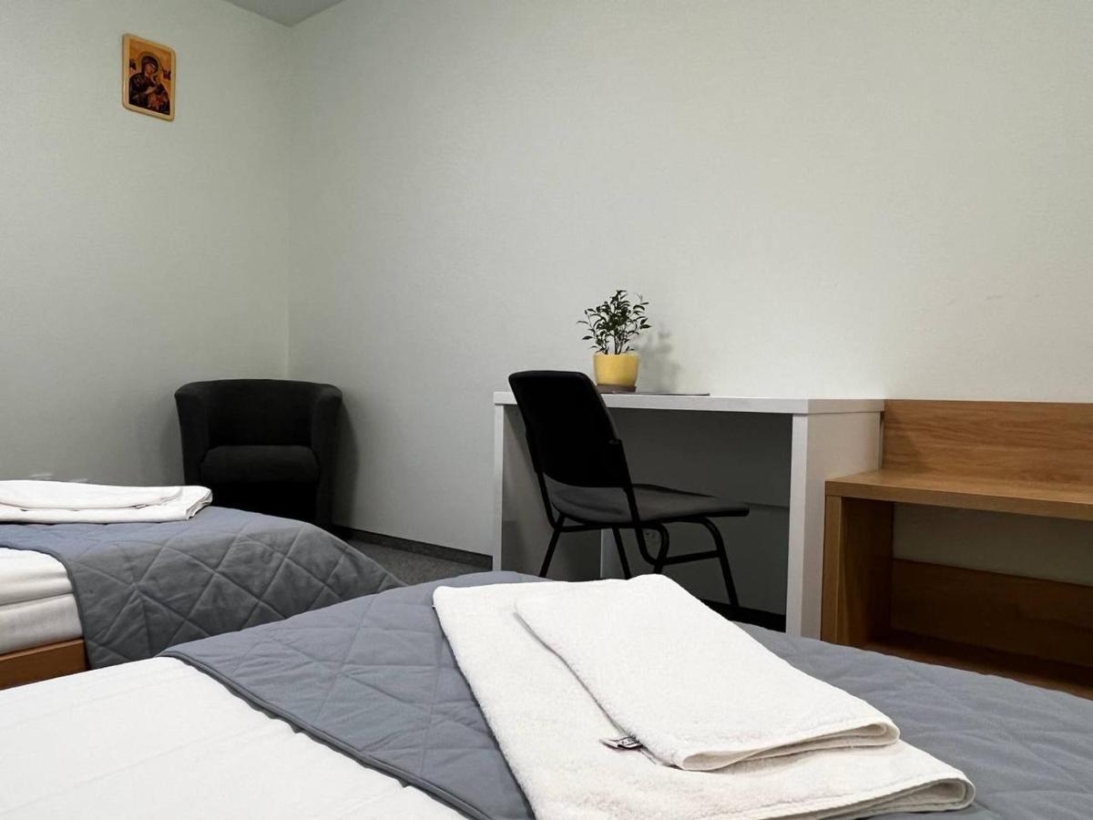 Ucu Inn - Кімнати Для Гостей Lviv Ngoại thất bức ảnh