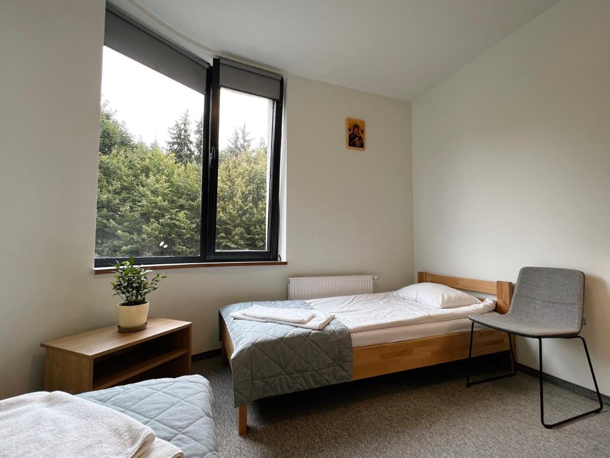Ucu Inn - Кімнати Для Гостей Lviv Ngoại thất bức ảnh